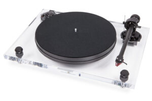 pro-ject-2xperience-primary-clear-acryl - špeciálna edícia akrylového gramofónu zo série Primary s predinštalovanou MM prenoskou Ortofon 2M Red